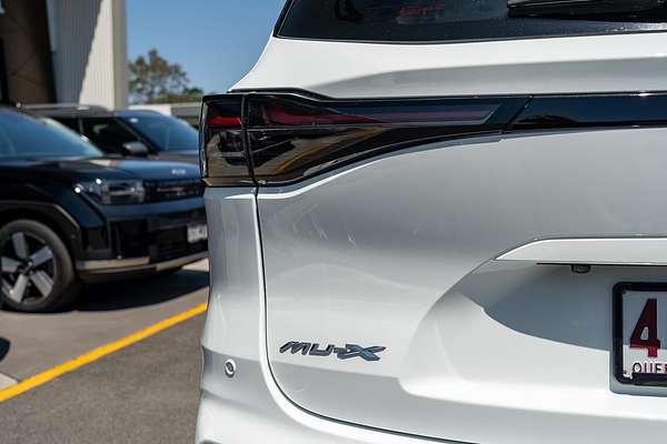 2025 Isuzu MU-X LS-M