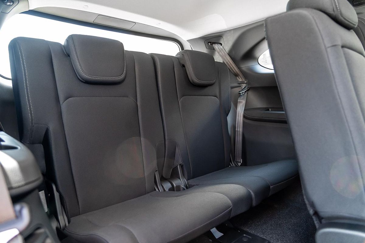 2025 Isuzu MU-X LS-M