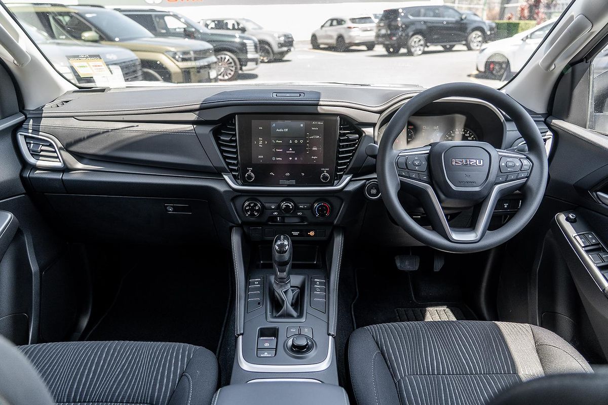 2025 Isuzu MU-X LS-M