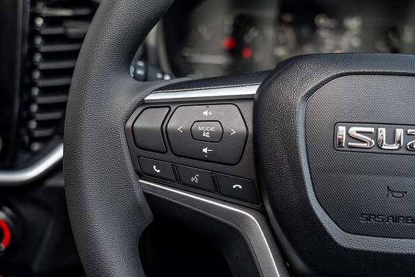 2025 Isuzu MU-X LS-M
