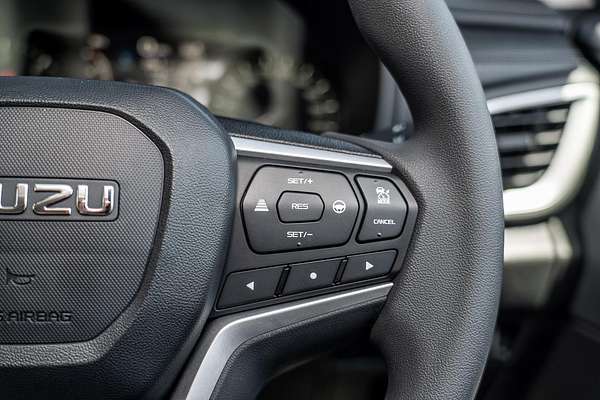 2025 Isuzu MU-X LS-M