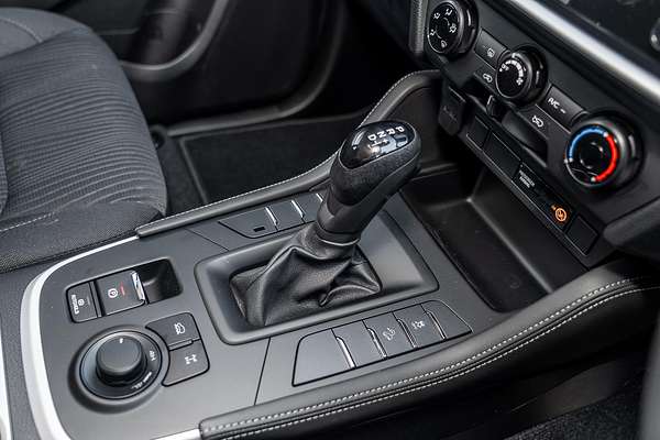 2025 Isuzu MU-X LS-M