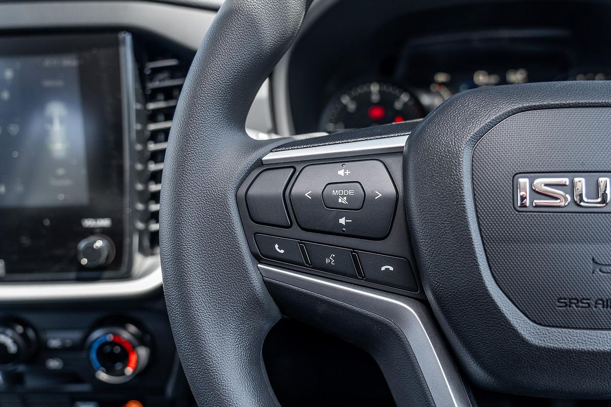 2025 Isuzu MU-X LS-M