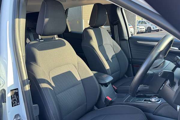 2021 Ford ESCAPE ESCAPE (FWD) JFFK9ET3