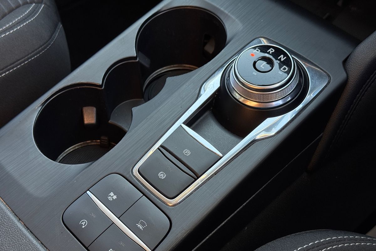 2021 Ford ESCAPE ESCAPE (FWD) JFFK9ET3