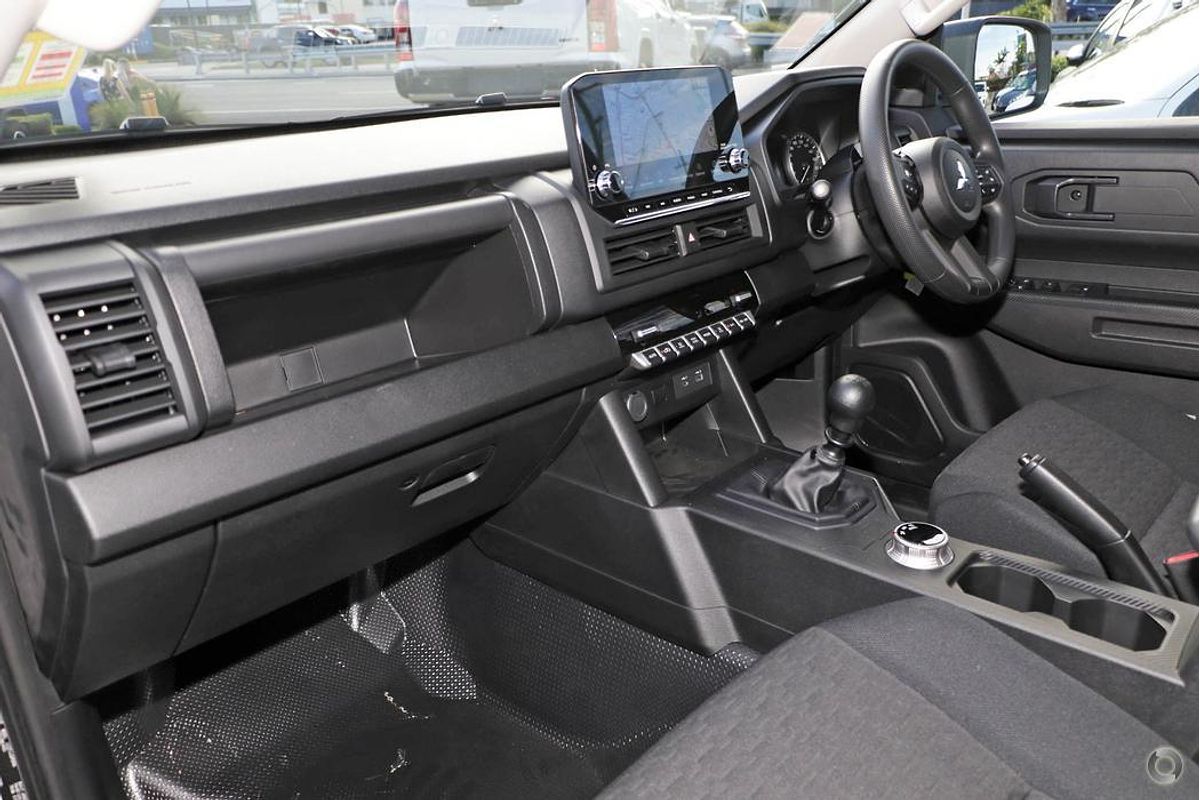 2025 Mitsubishi Triton GLS MV 4X4