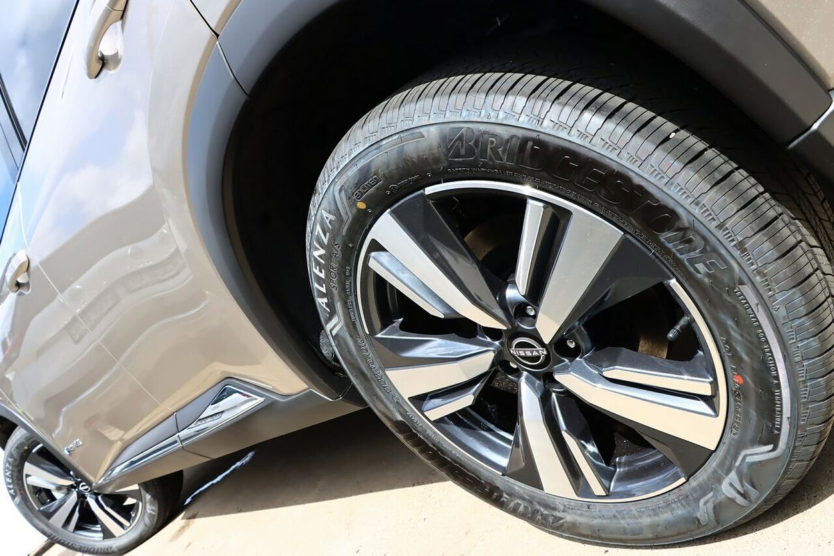 2025 Nissan X-TRAIL Ti e-POWER T33