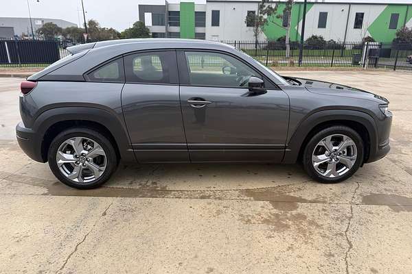 2023 Mazda MX-30 G20e Touring DR Series
