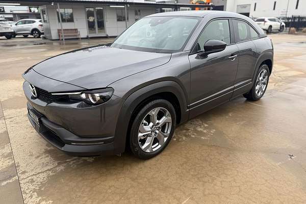 2023 Mazda MX-30 G20e Touring DR Series