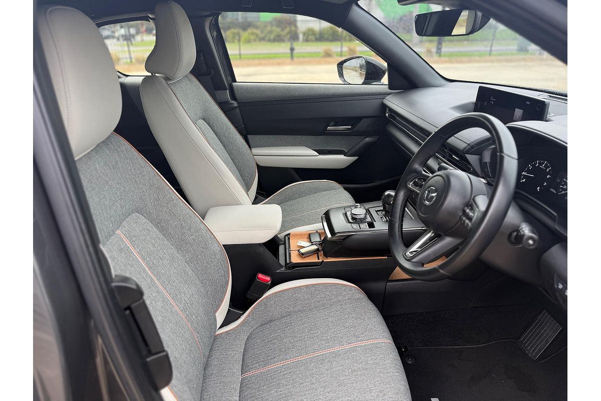 2023 Mazda MX-30 G20e Touring DR Series