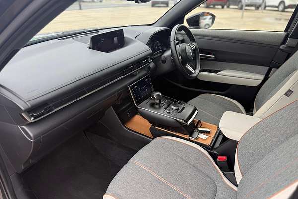 2023 Mazda MX-30 G20e Touring DR Series