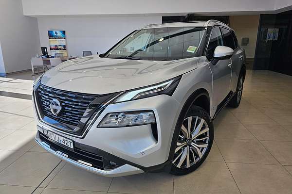 2025 Nissan X-TRAIL Ti-L e-POWER T33