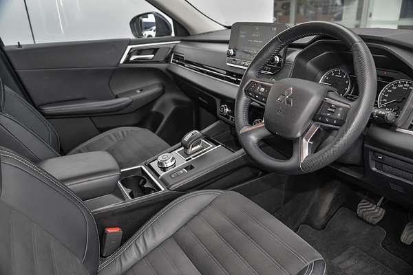 2022 Mitsubishi Outlander Aspire ZM