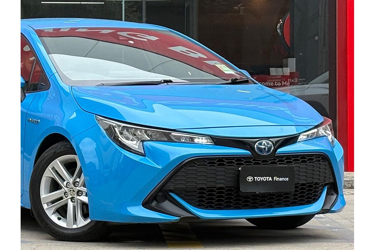 2018 Toyota Corolla Ascent Sport Hybrid ZWE211R