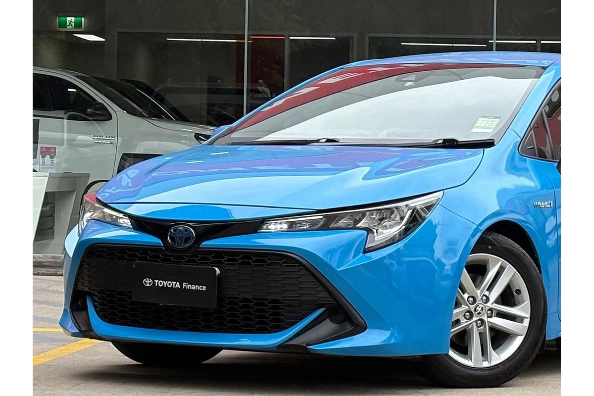 2018 Toyota Corolla Ascent Sport Hybrid ZWE211R