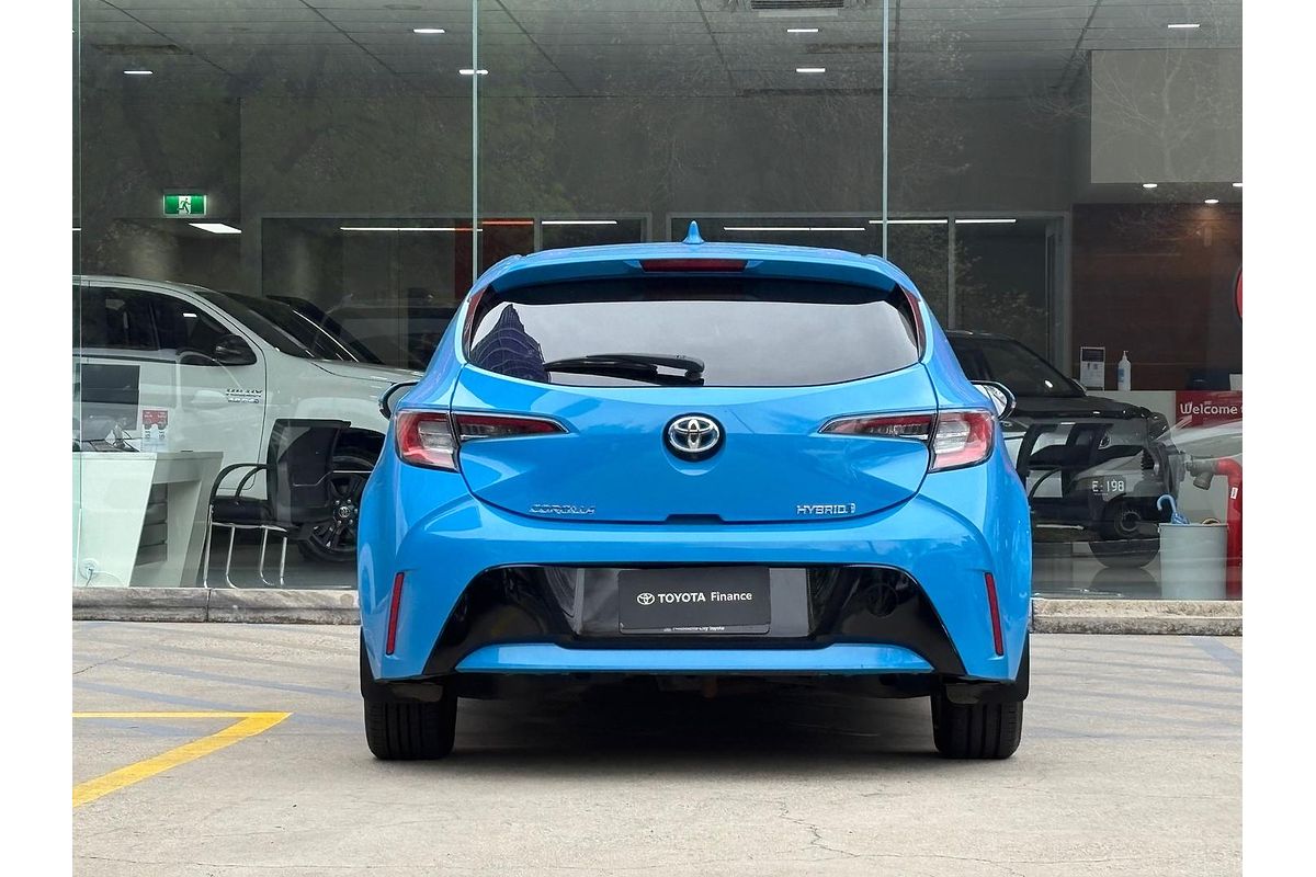2018 Toyota Corolla Ascent Sport Hybrid ZWE211R