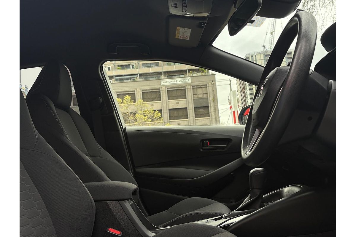 2018 Toyota Corolla Ascent Sport Hybrid ZWE211R