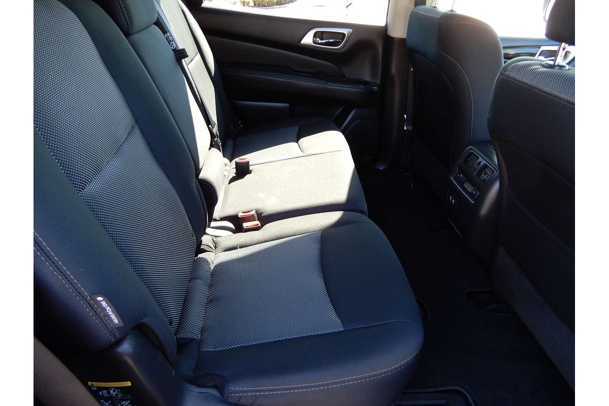 2018 Nissan Pathfinder ST R52 Series III