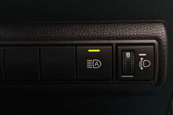 2018 Toyota Corolla Ascent Sport Hybrid ZWE211R