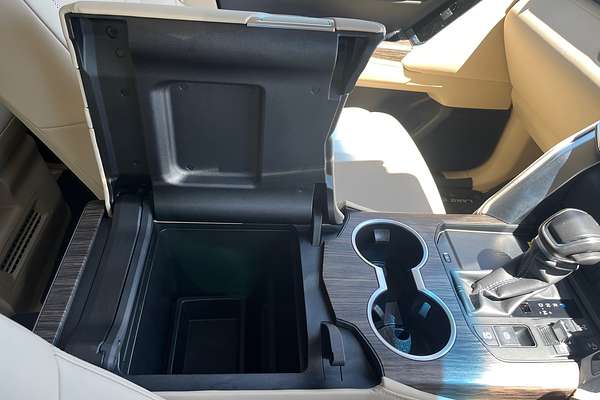 2024 Toyota Landcruiser VX FJA300R
