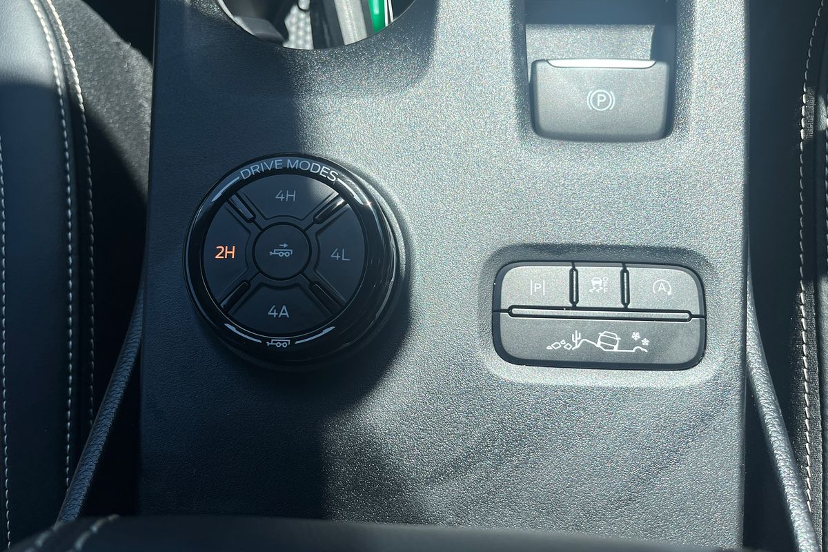 2025 Ford Everest PLATINUM (4WD) MY25.25 3.0L