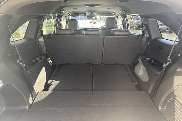 2025 Isuzu MU-X LS-T