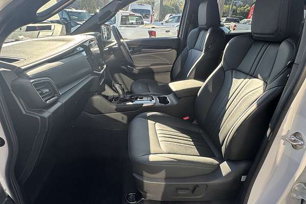 2025 Isuzu MU-X LS-T