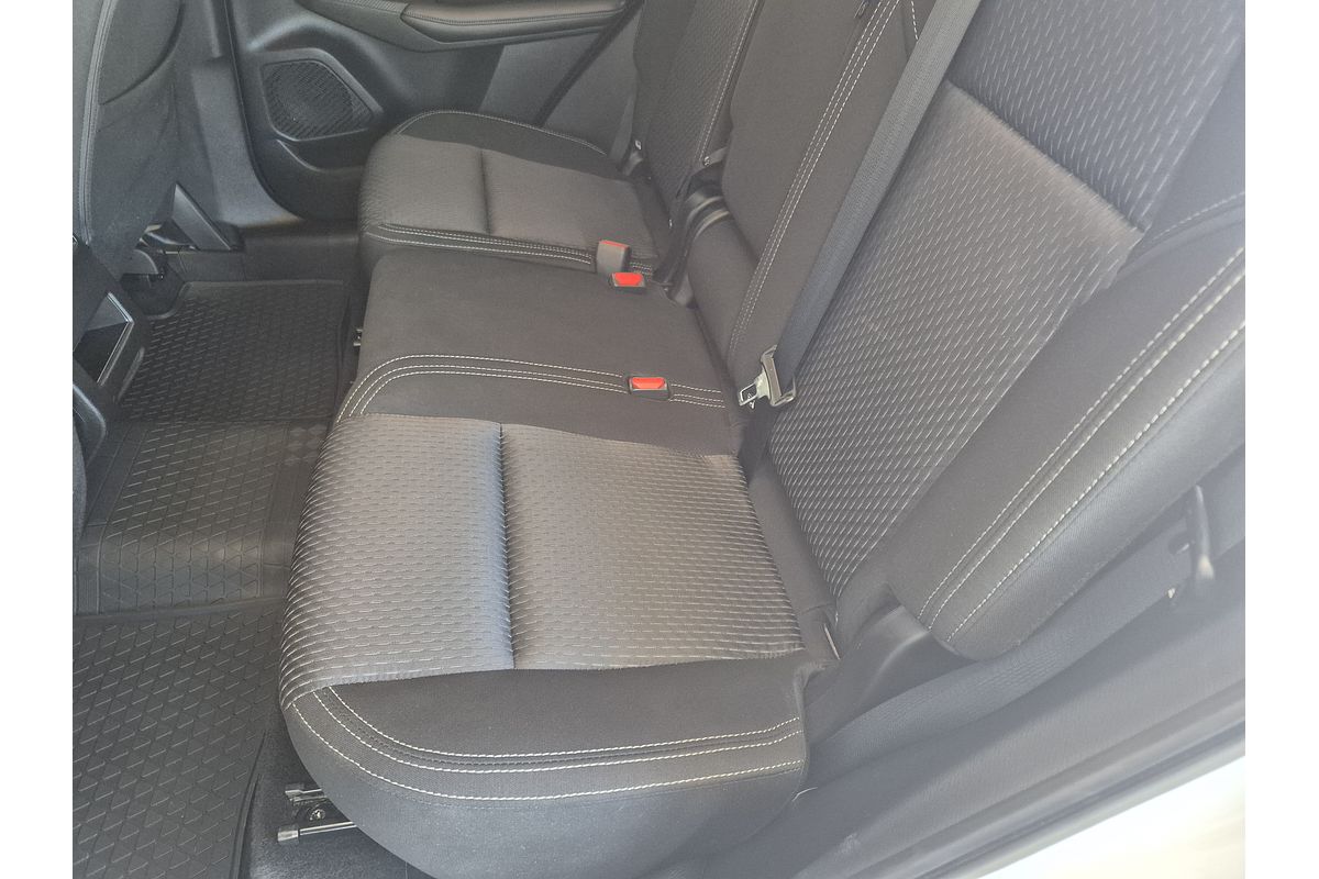 2023 Mitsubishi Outlander LS ZM