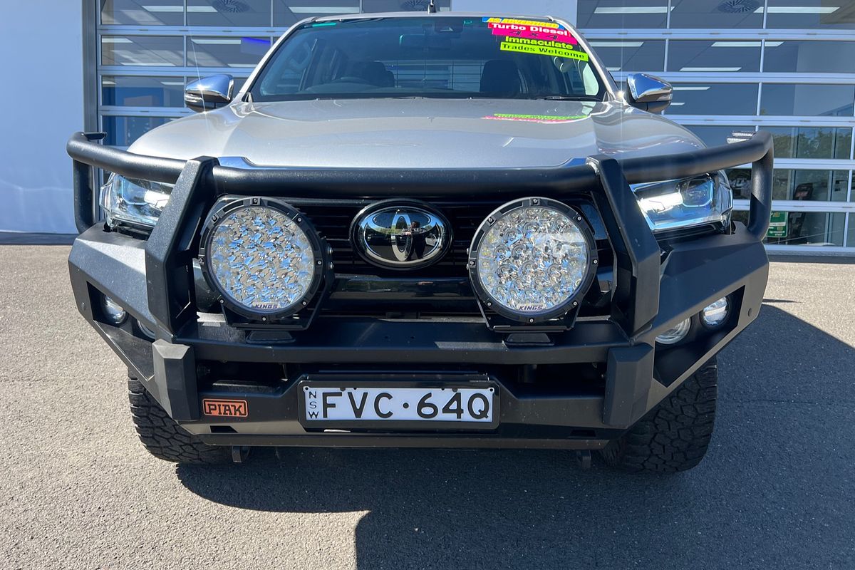 2020 Toyota Hilux SR5 GUN126R 4X4