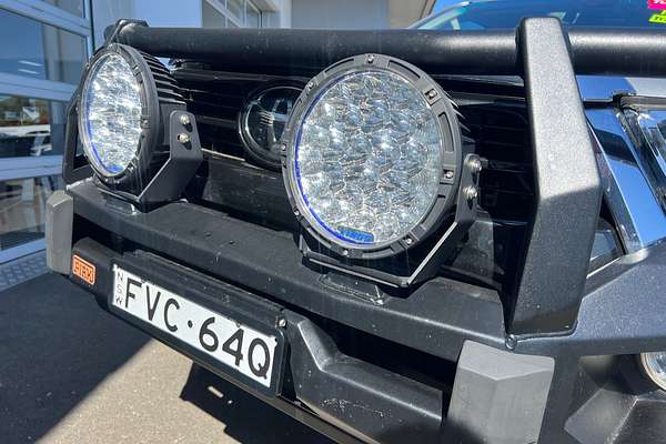 2020 Toyota Hilux SR5 GUN126R 4X4