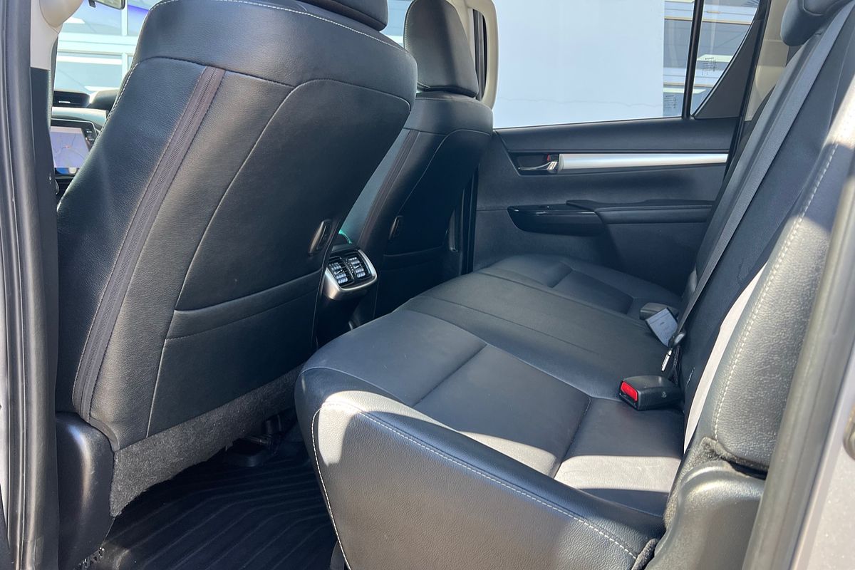 2020 Toyota Hilux SR5 GUN126R 4X4
