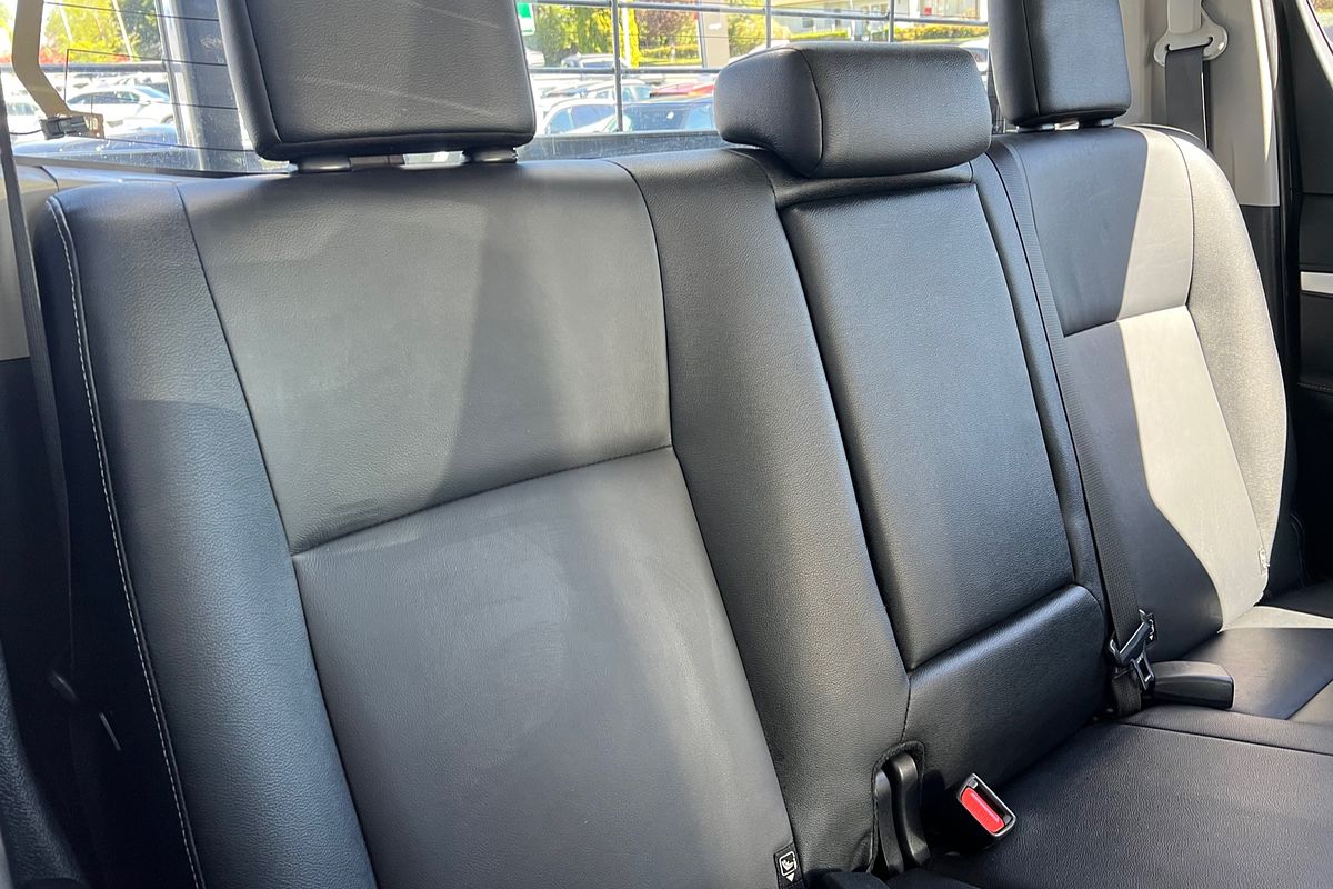 2020 Toyota Hilux SR5 GUN126R 4X4