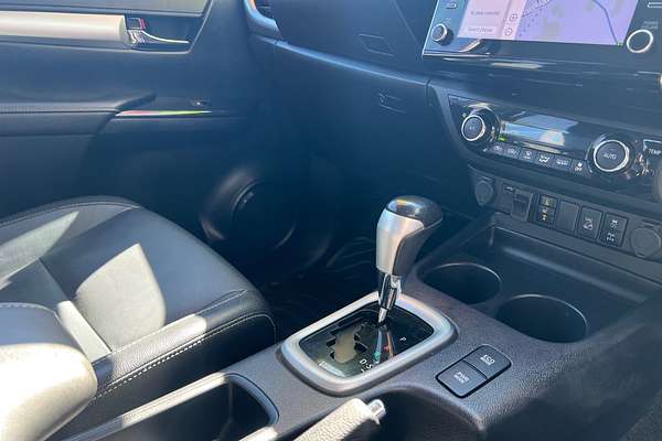 2020 Toyota Hilux SR5 GUN126R 4X4