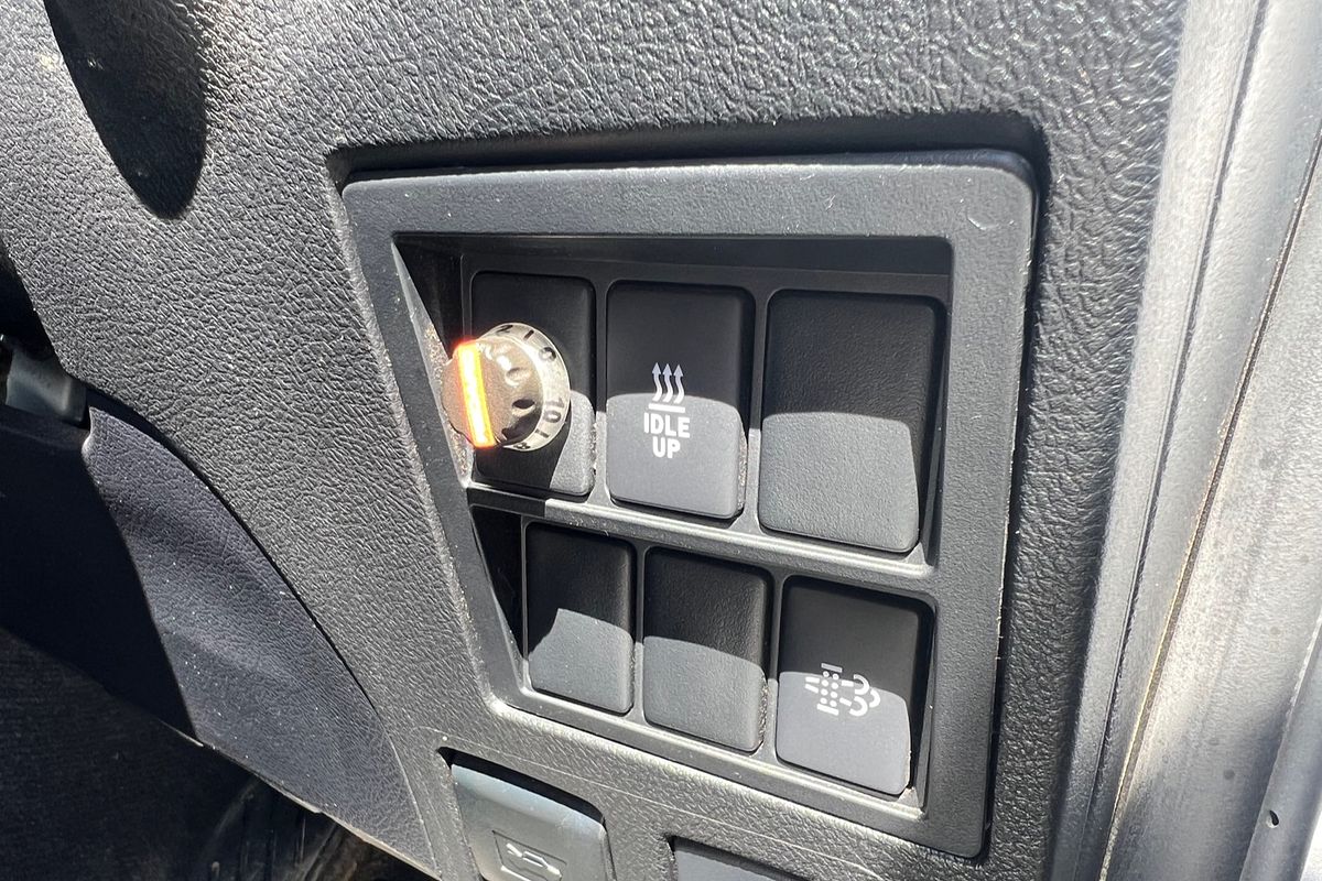 2020 Toyota Hilux SR5 GUN126R 4X4