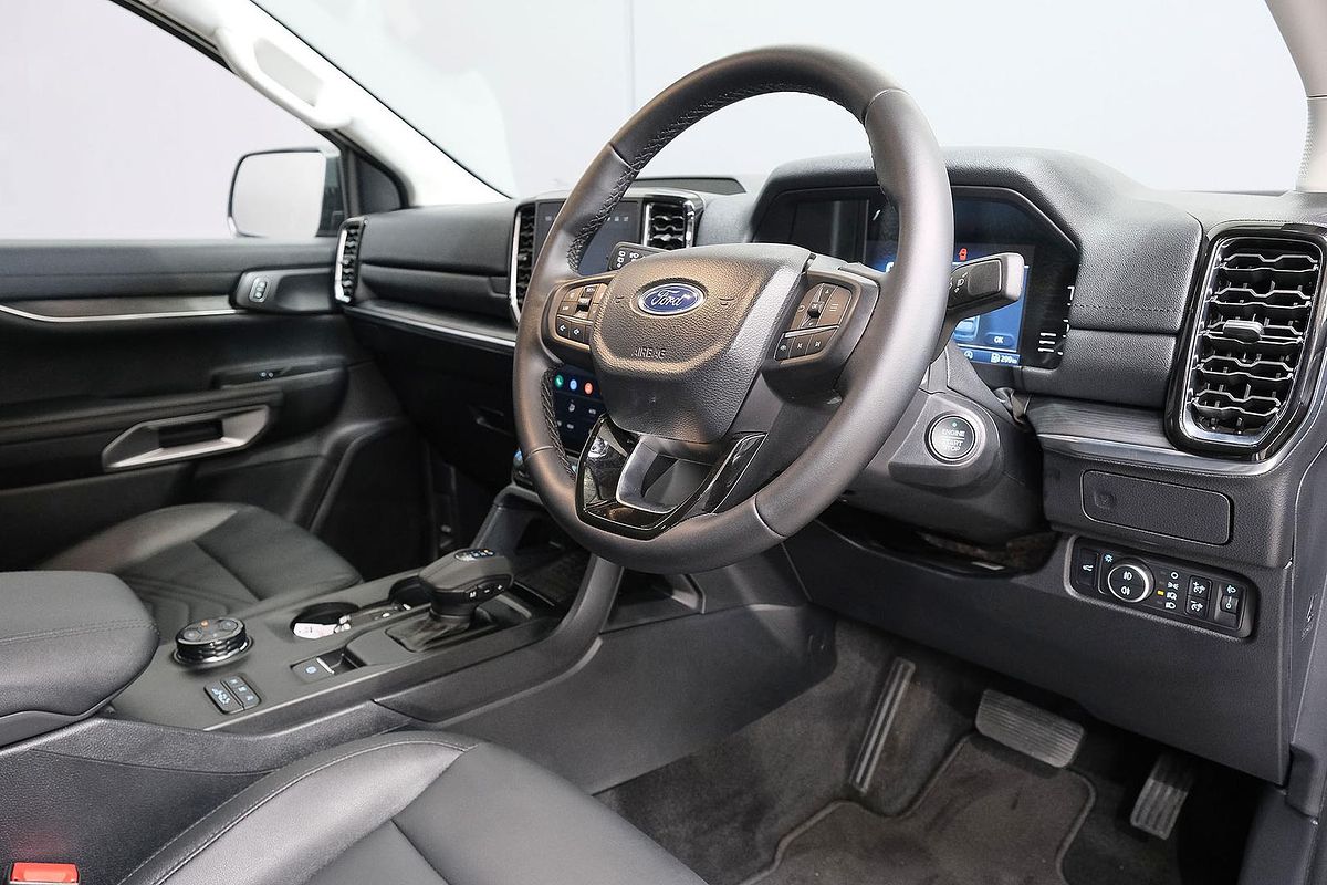 2025 Ford Everest Trend 2.0L