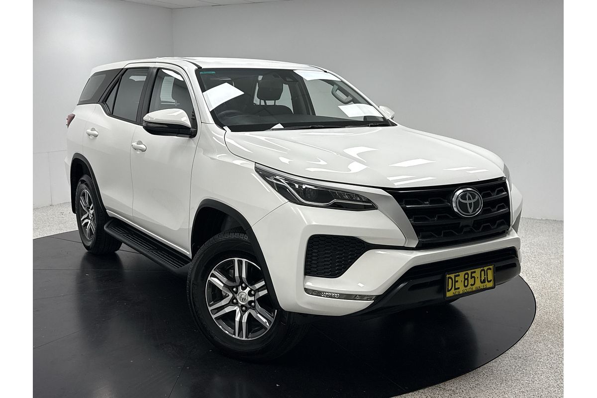 2022 Toyota Fortuner GX GUN156R
