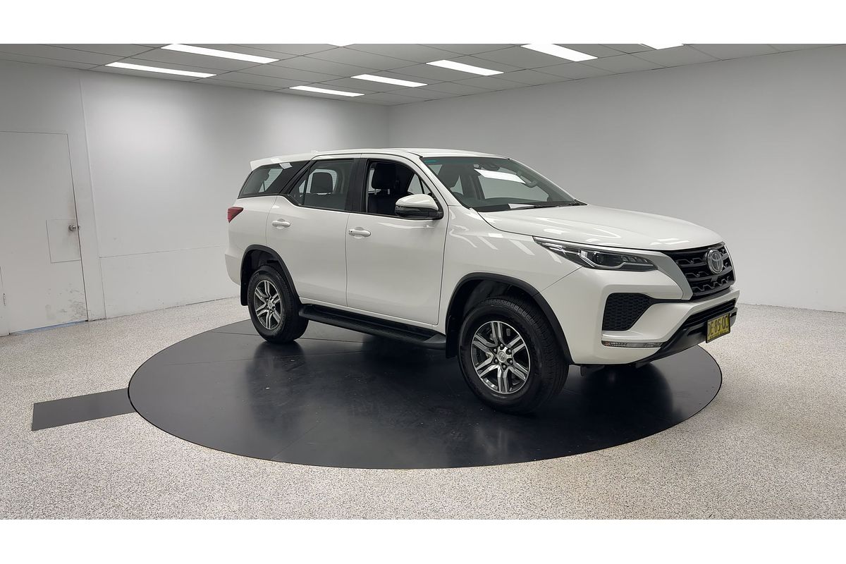2022 Toyota Fortuner GX GUN156R