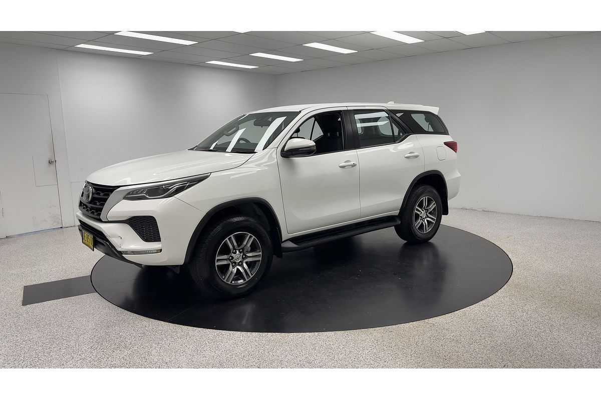 2022 Toyota Fortuner GX GUN156R