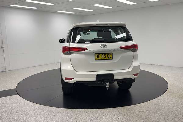 2022 Toyota Fortuner GX GUN156R