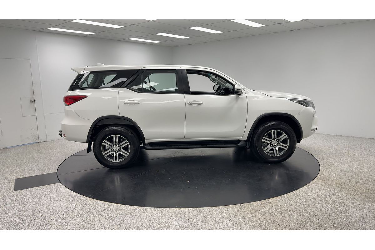 2022 Toyota Fortuner GX GUN156R