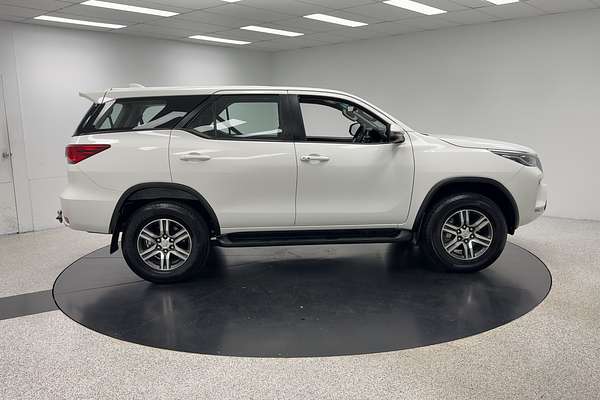 2022 Toyota Fortuner GX GUN156R