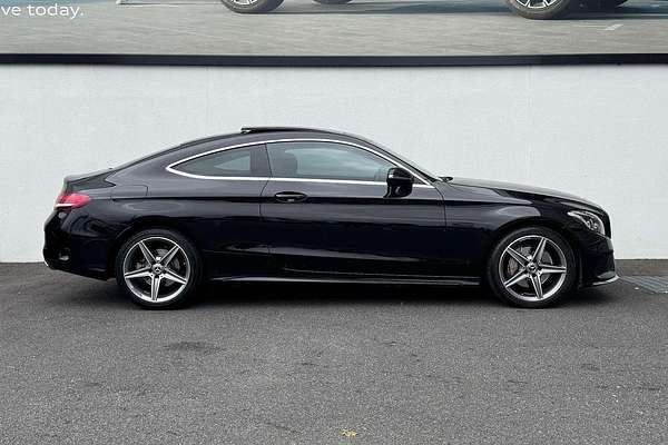 2017 Mercedes-Benz C-Class C200 C205