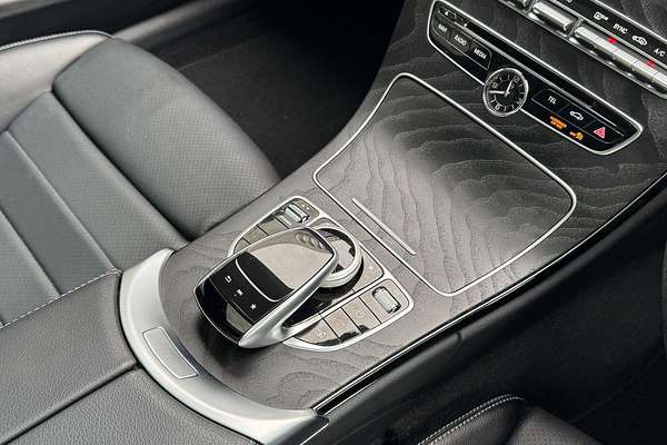 2017 Mercedes-Benz C-Class C200 C205