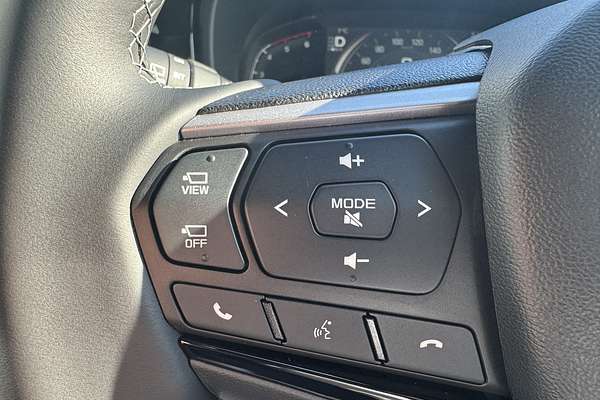 2025 Isuzu MU-X LS-T