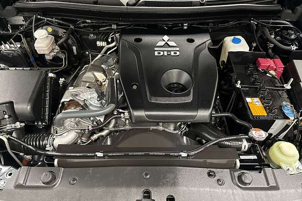 2023 Mitsubishi Triton GLS MR 4X4