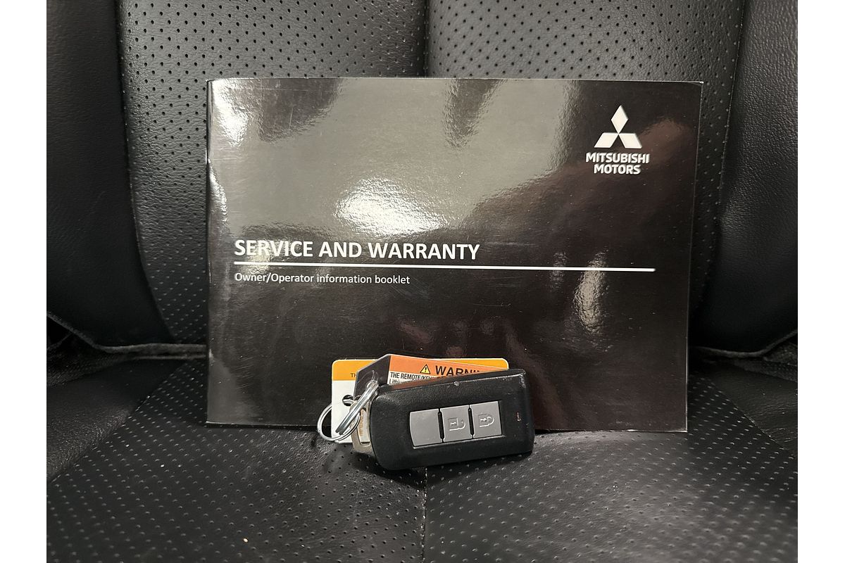 2023 Mitsubishi Triton GLS MR 4X4