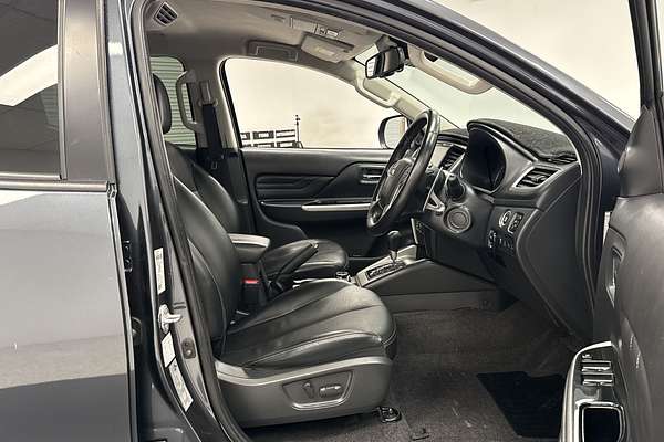 2023 Mitsubishi Triton GLS MR 4X4