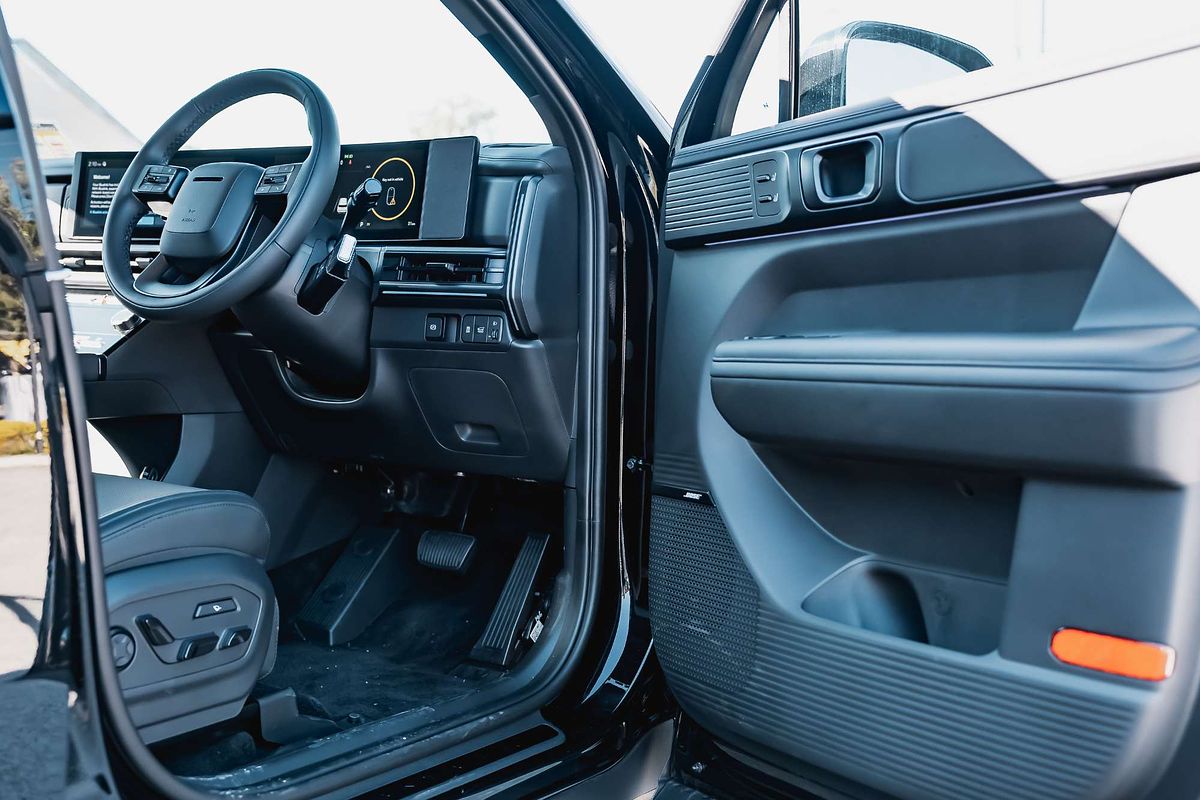 2025 Hyundai Santa Fe Hybrid Calligraphy MX5.V2