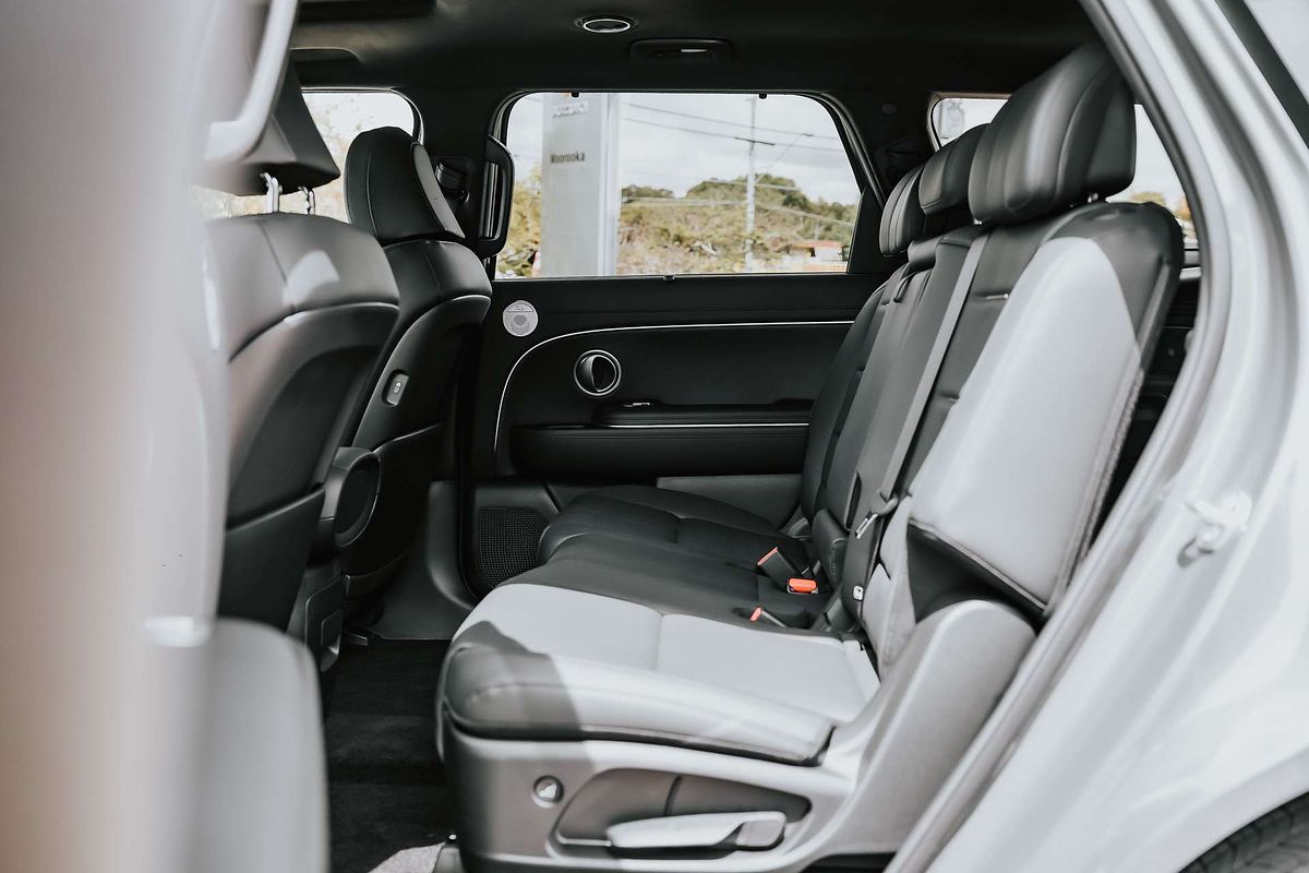 2025 Hyundai Palisade Calligraphy LX3.V1