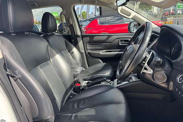 2019 Mitsubishi Triton GLS Premium MR 4X4